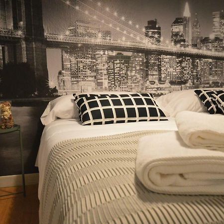 Apartamento Fleta Lägenhet Zaragoza Exteriör bild