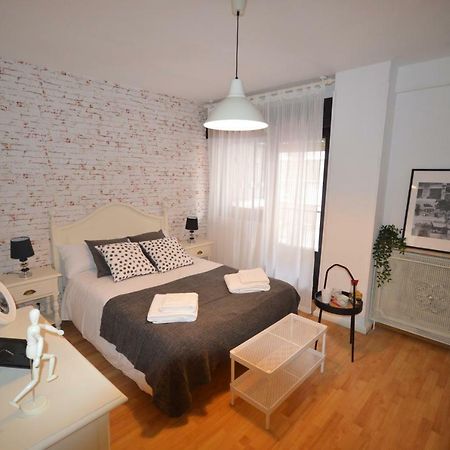 Apartamento Fleta Lägenhet Zaragoza Exteriör bild